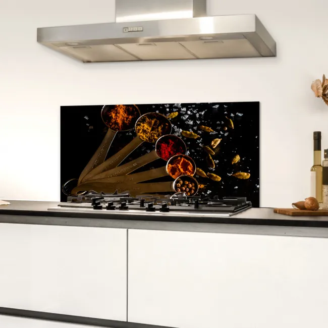 Kruiden - Lepels - Zout - Specerijen - Zwart Spatscherm Aluminium klein -sfeer4