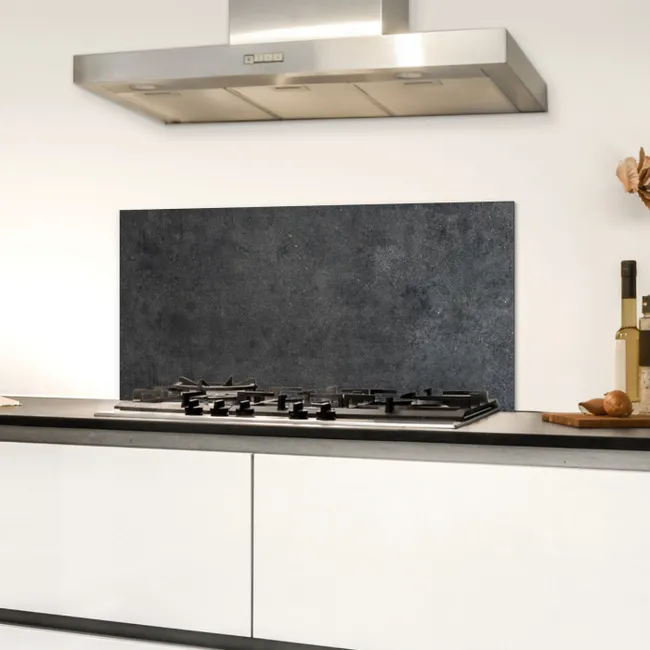 Industrieel - Leisteen - Grijs - Structuur - Beton Spatscherm Aluminium klein -sfeer4