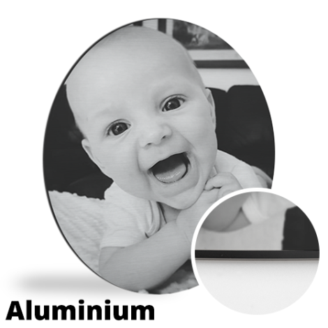 Close-up aluminium muurcirkel
