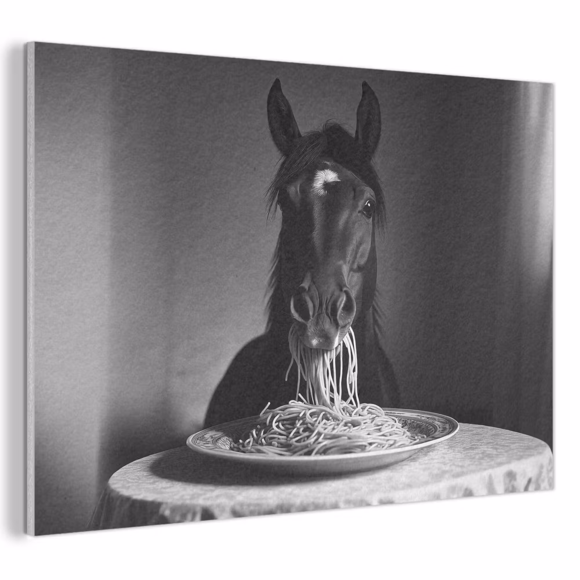 Akoestisch schilderij - Paard - Bord - Pasta - Tafelkleed - Zwart Wit - Dieren