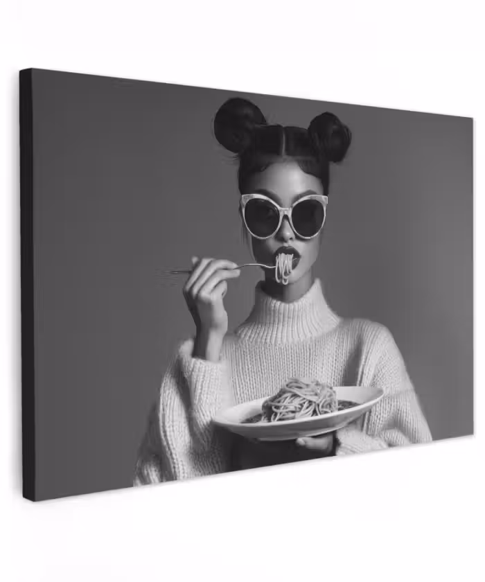 Buiten canvas - Vrouw - Pasta - Zonnebril