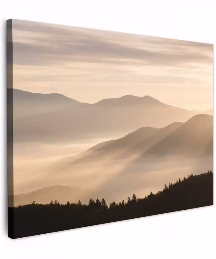 Canvas schilderij - Bergen - Mist - Zonnestralen