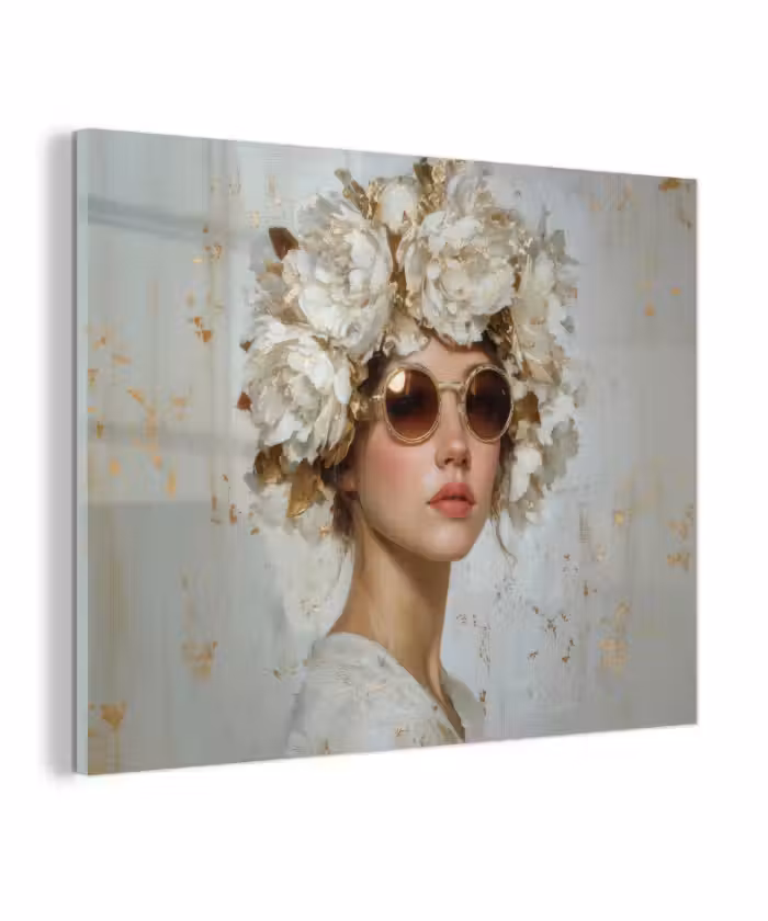 Glas schilderij - Schilderij - Vrouw - Zonnebril - Bloemenkrans