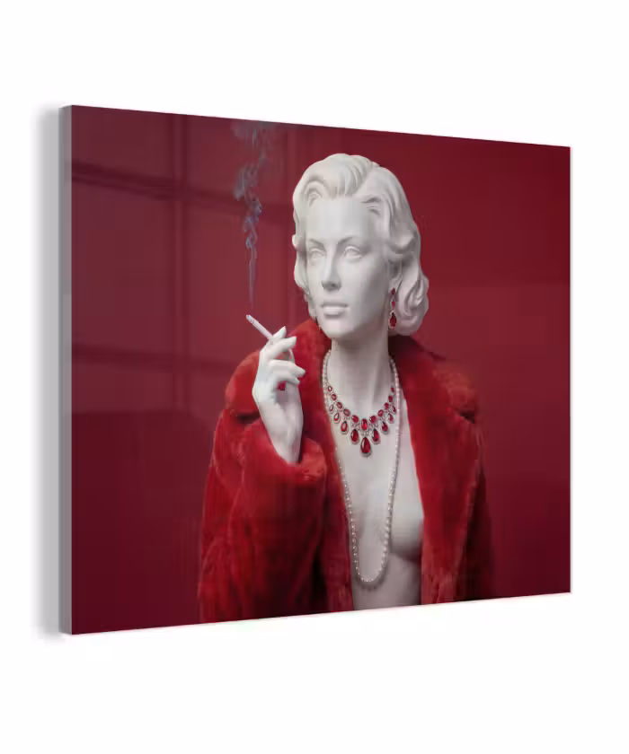 Glas schilderij - Vrouw - Bontjas - Mode - Klassiek - Rood
