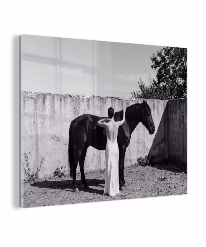 Glas schilderij - Vrouw - Paard - Artistiek