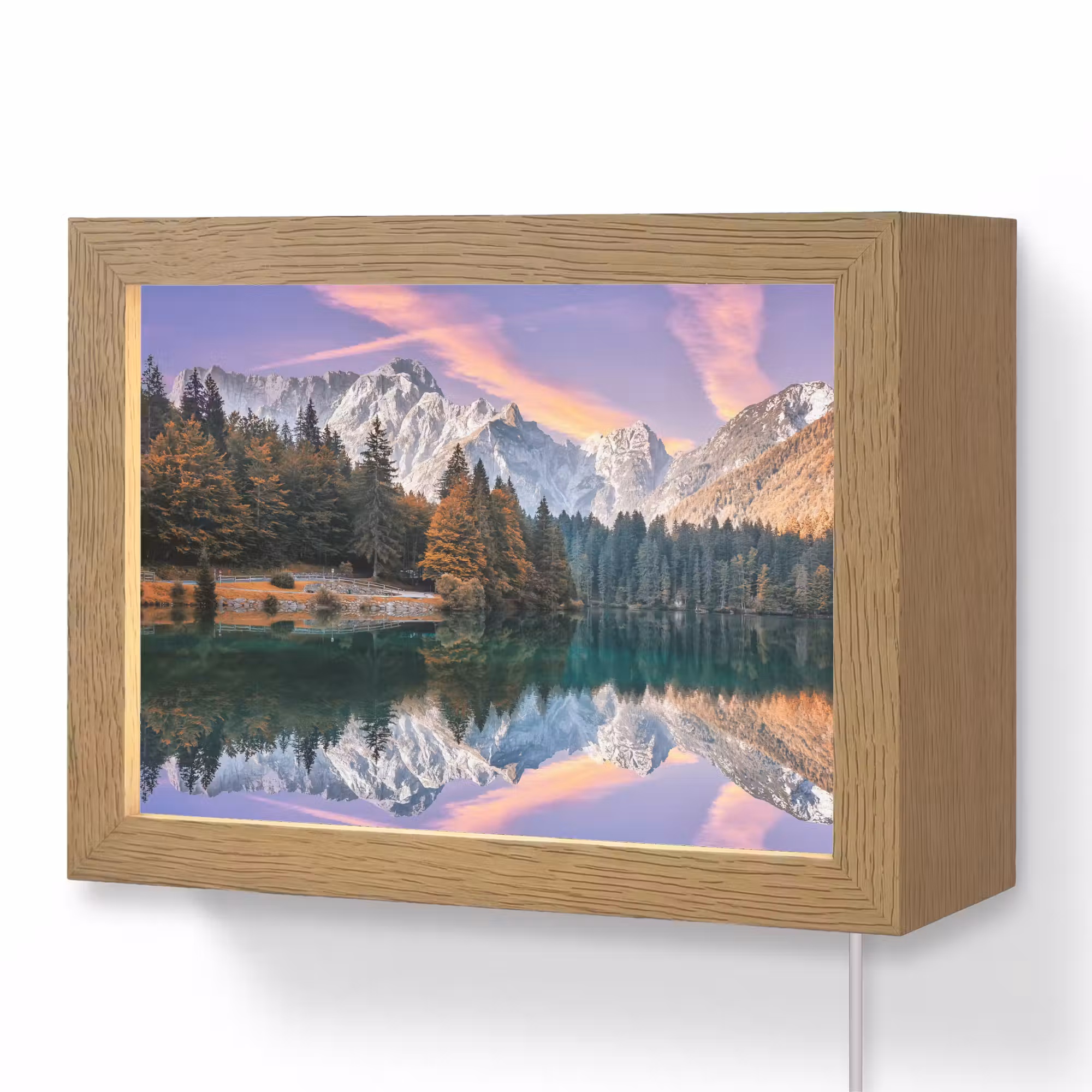 Lightbox - Wandlamp - Bergen - Bos - Water - Lucht - Roze - Paars
