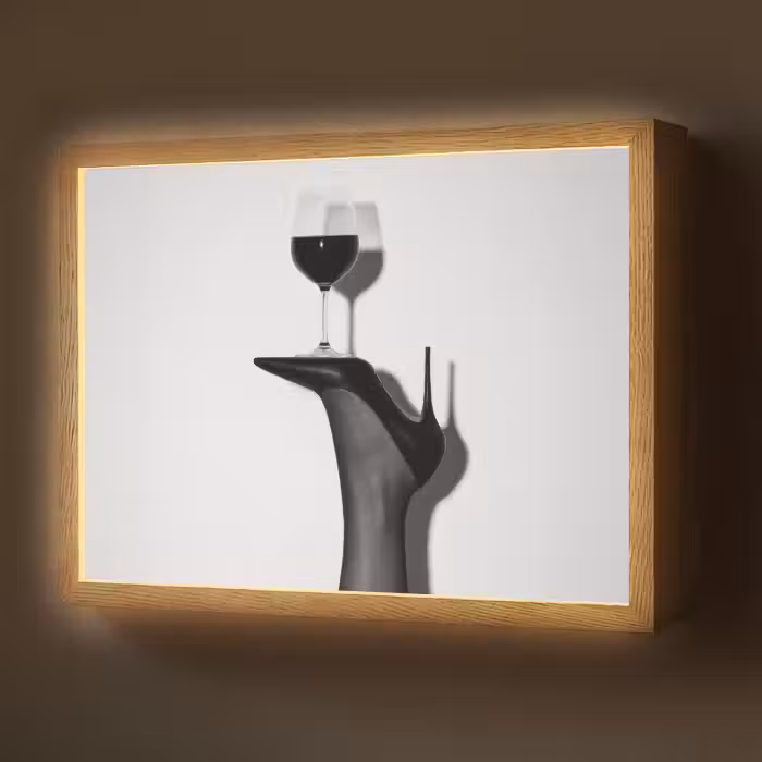 Lightbox - Wandlamp - Hak - Wijn - Minimalistisch - Zwart