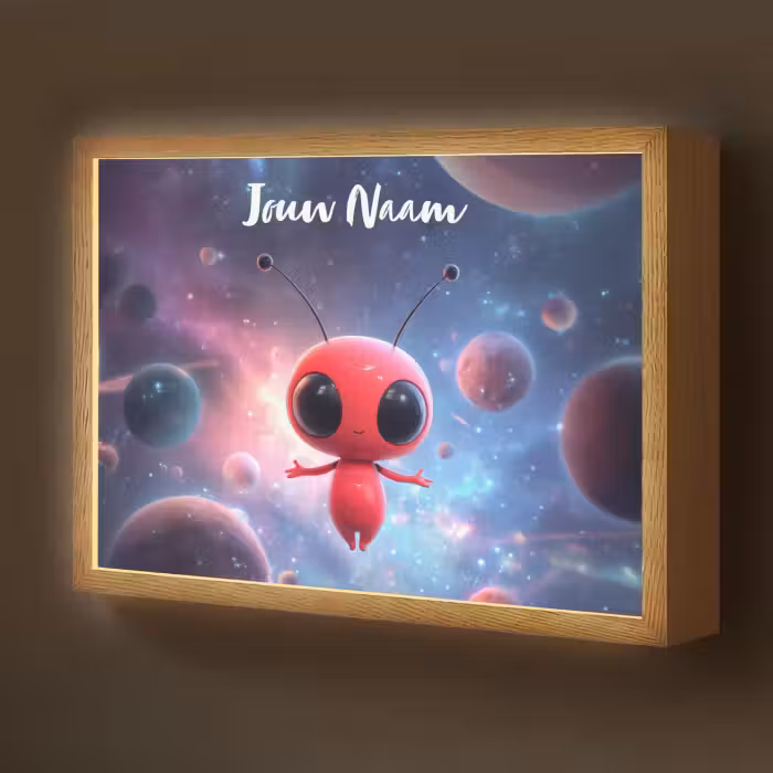 Lightbox - Wandlamp kinderkamer met naam - Buitenaards wezen - Rood - Planeten