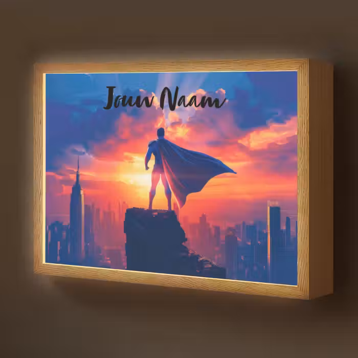 Lightbox - Wandlamp kinderkamer met naam - Superheld - Stad - Jongens - Kleurrijk - Zon