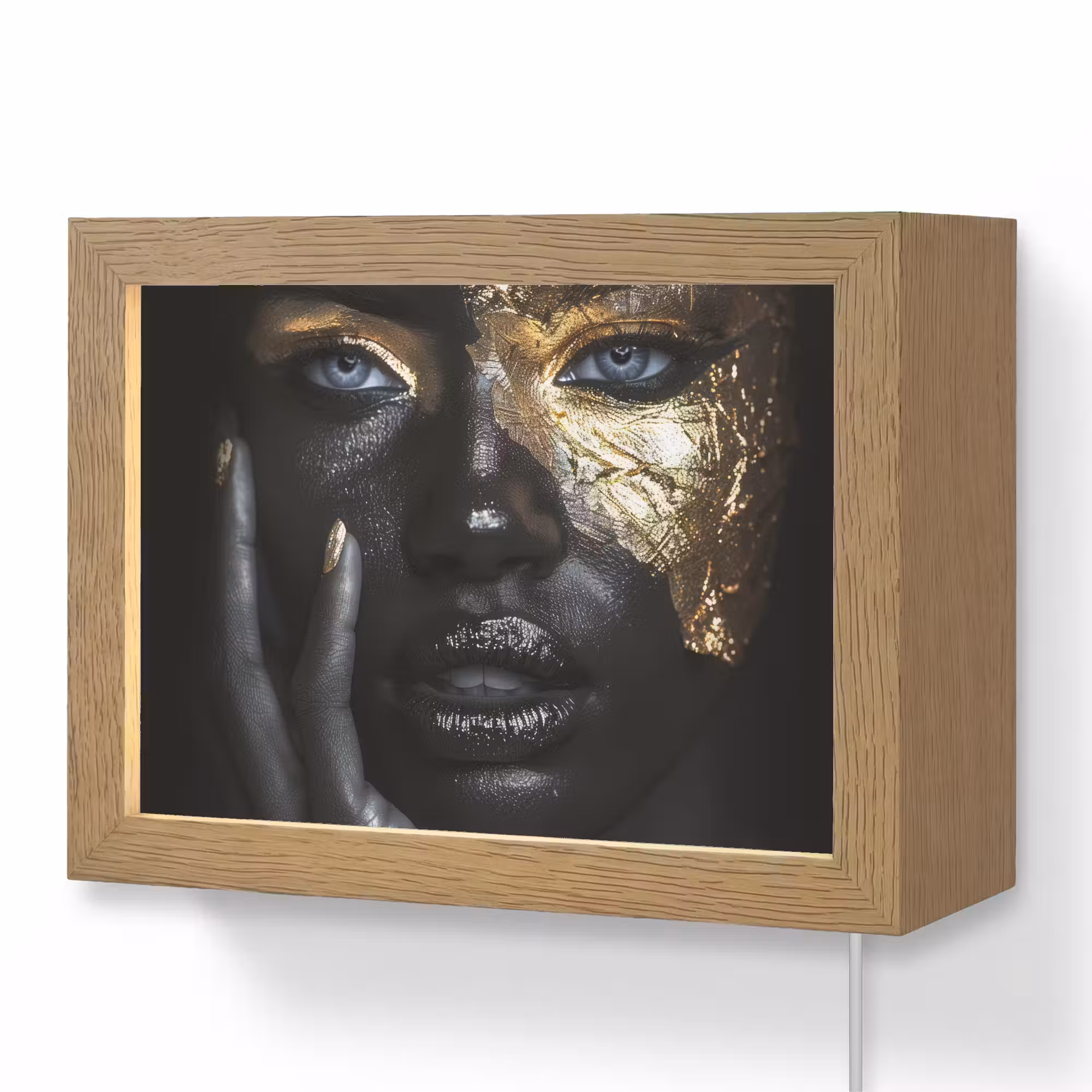Lightbox - Wandlamp - Vrouw - Goud - Portret - Modern - Zwart - Abstract