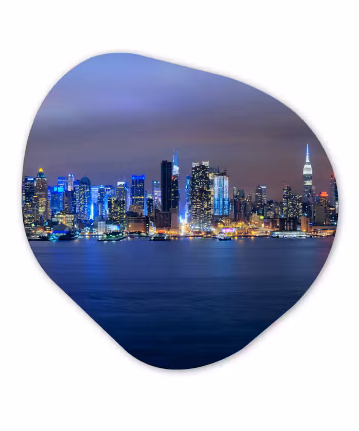 Organische Formen – Aluminium – New York - Skyline - Nacht