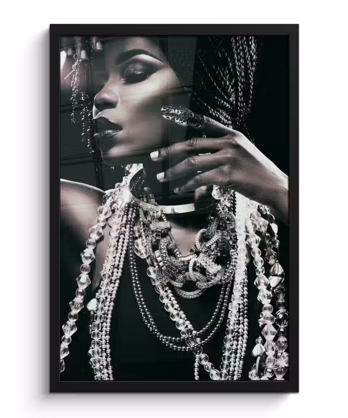 Poster met lijst - Sieraden - Vrouw - Ring - Zwart - Wit - Luxe