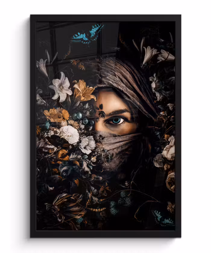 Poster met lijst - Vrouw - Luxe - Bloemen - Vlinder - Portret