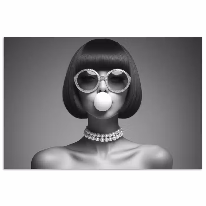 Poster – Vrouw - Zwart Wit - Ketting - Zonnebril