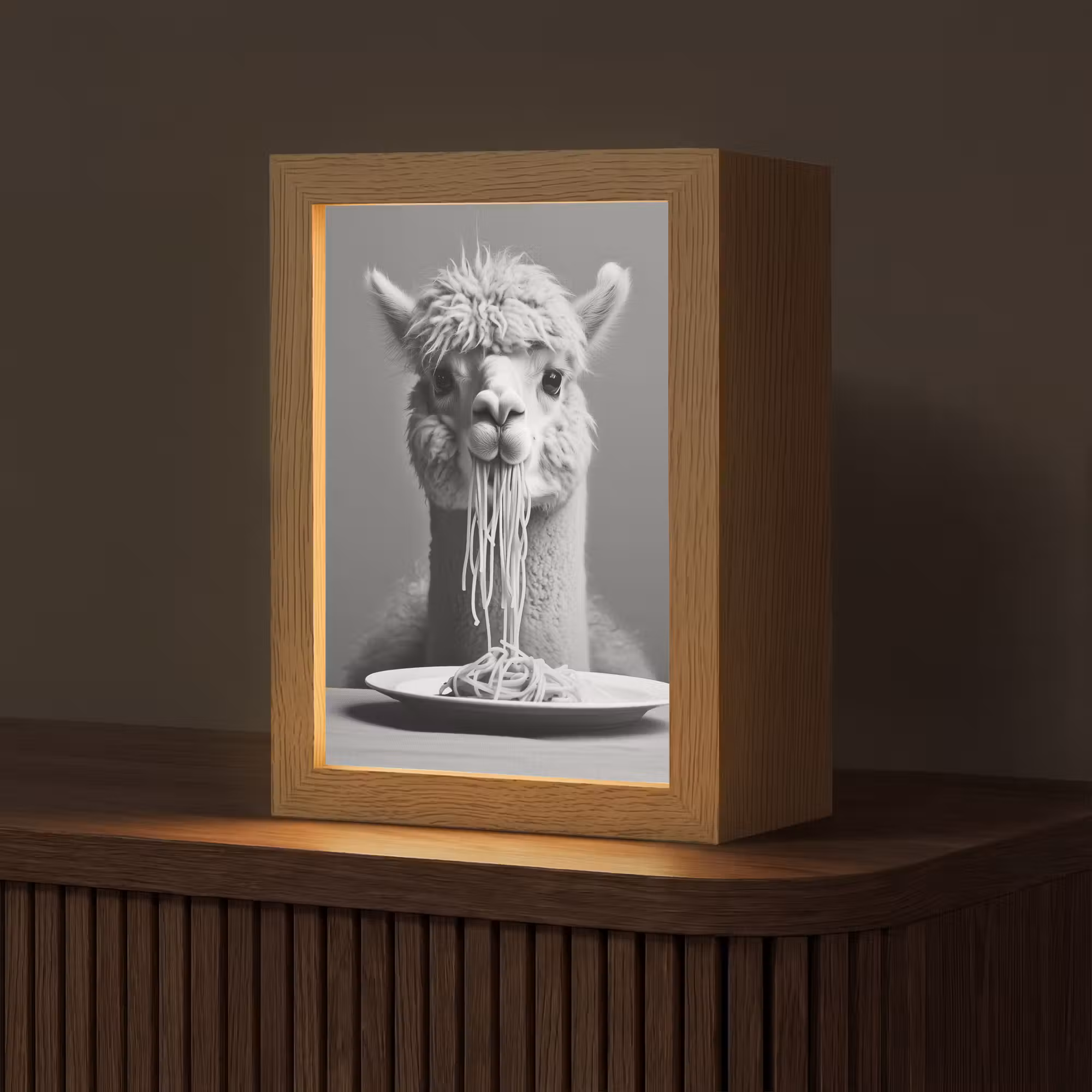 Tafellamp - Alpaca - Pasta - Zwart - Wit - Grappig - Dieren