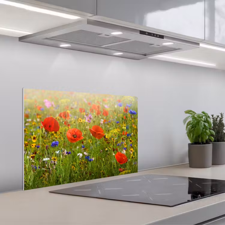 Spatscherm keuken - Bloeiend Veld in Zomergloed — 5