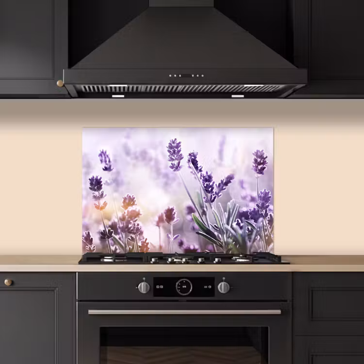 Spatscherm keuken - Lavendel Lichtspel — 2
