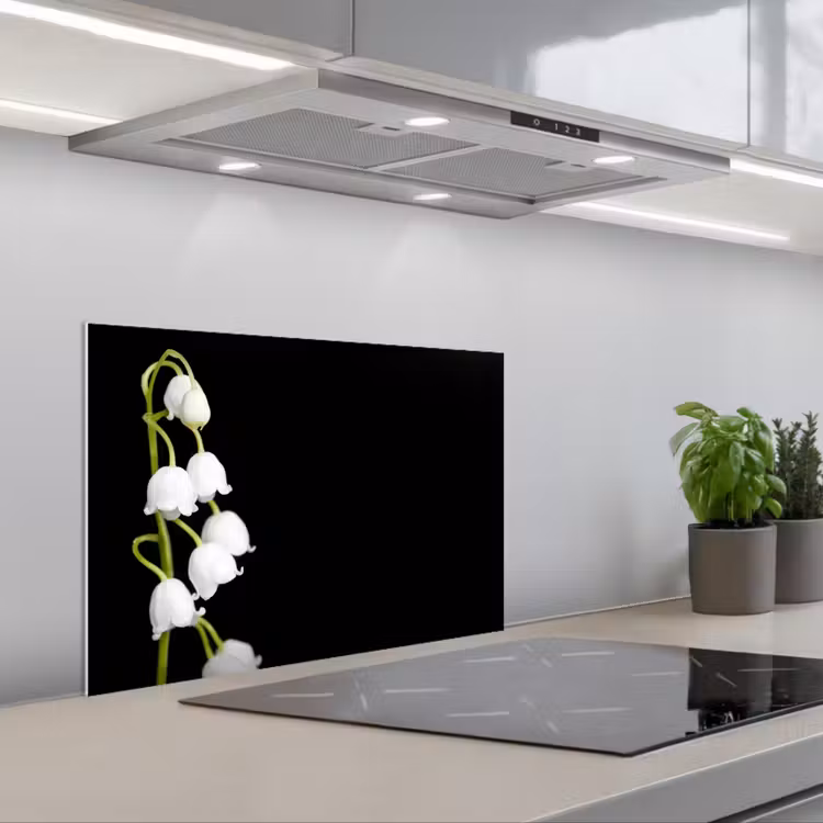 Spatscherm keuken - Lelietjes van dalen - Bloemen - Zwart - Flora — 5
