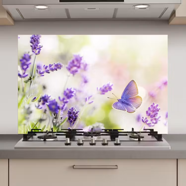 Spatscherm keuken - Lavendeldroom met Vlinder — 1