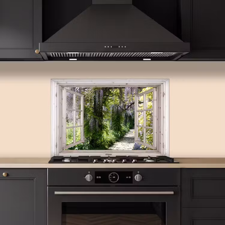 Spatscherm keuken - Uitzicht op de Wisteriatuin — 2