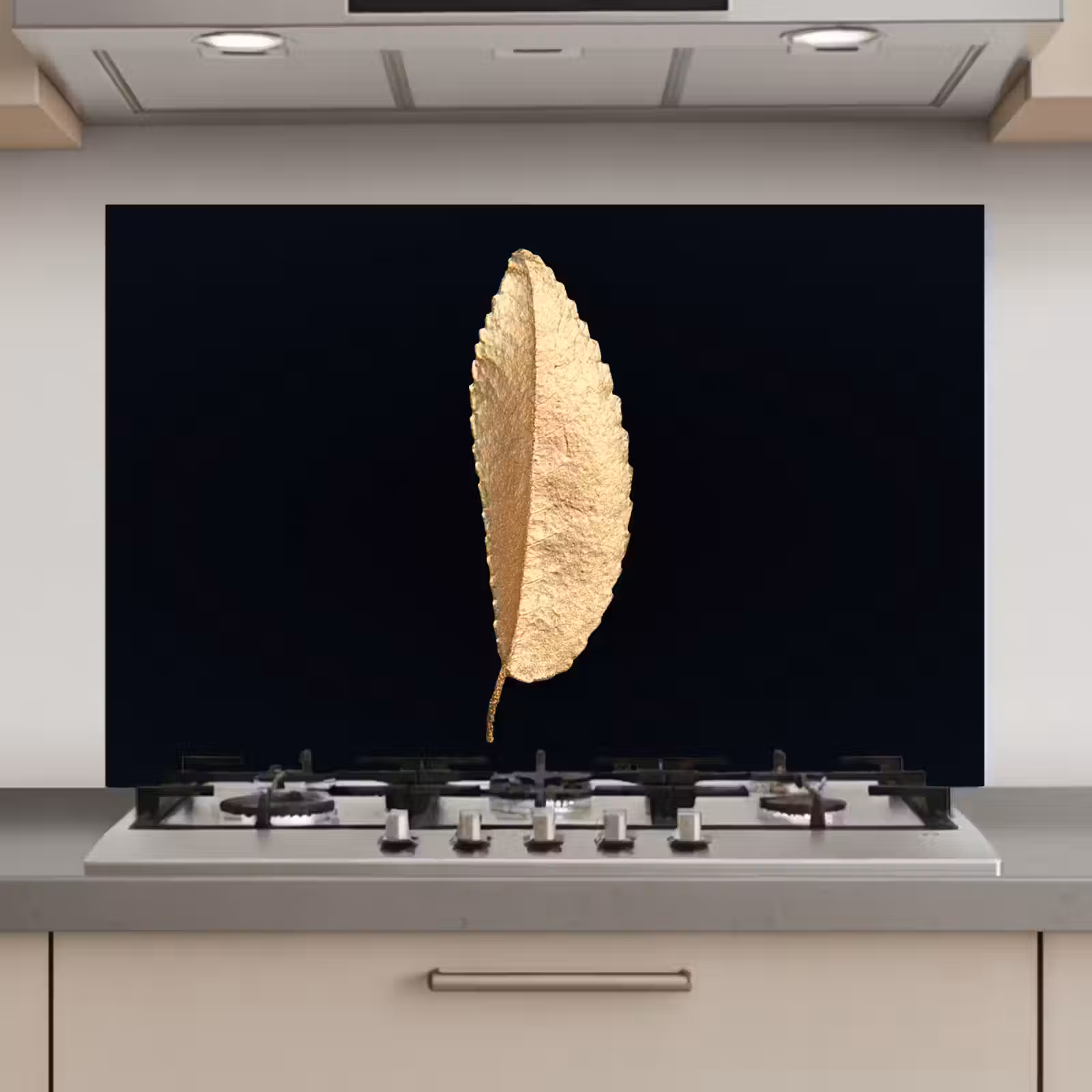 Spatscherm keuken - Bladeren - Black and gold - Luxe - Chic - Natuur — 1