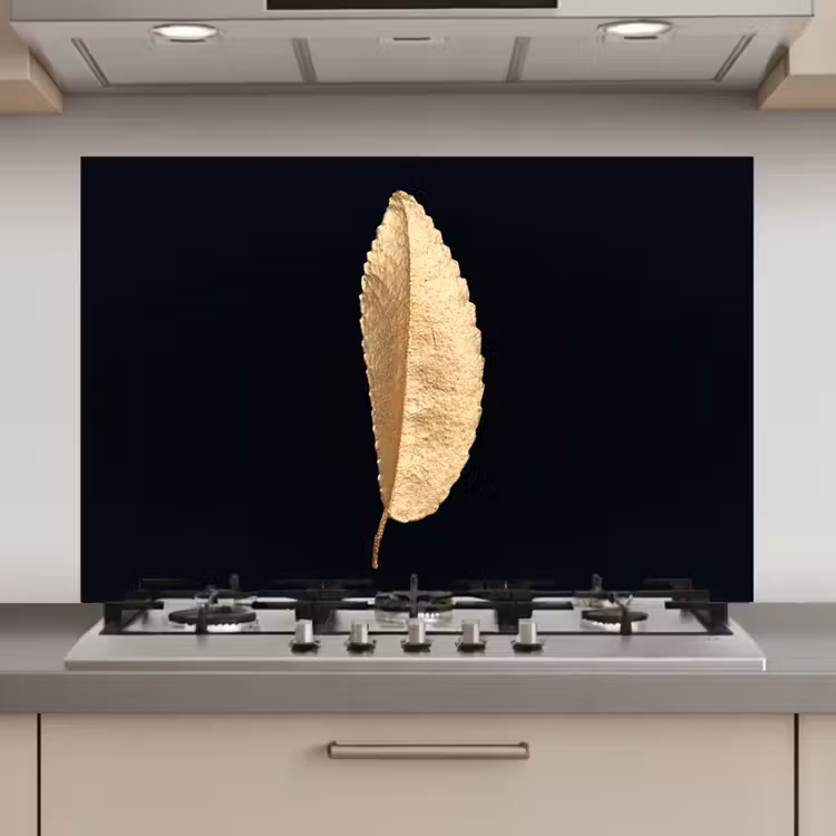 Spatscherm keuken - Bladeren - Black and gold - Luxe - Chic - Natuur — 1