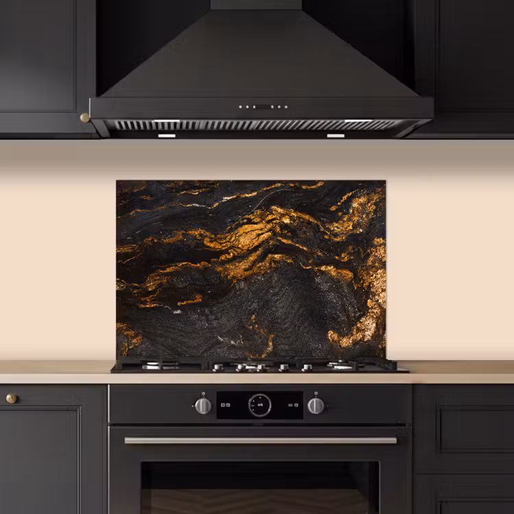 Spatscherm keuken - Marmer - Kalk - Zwart - Goud - Marmerlook - Luxe — 2