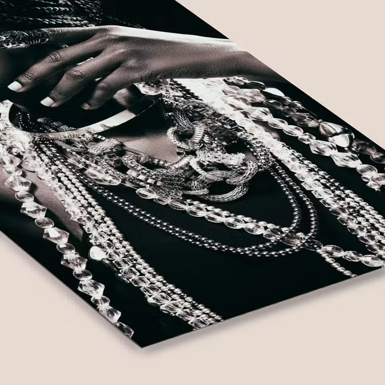 Poster met lijst - Sieraden - Vrouw - Ring - Zwart - Wit - Luxe — 7