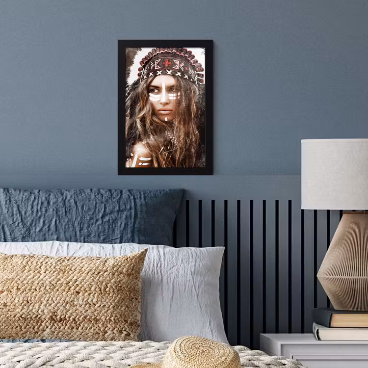 Poster met lijst - Vrouw - Indianentooi - Veren - Strepen — 3