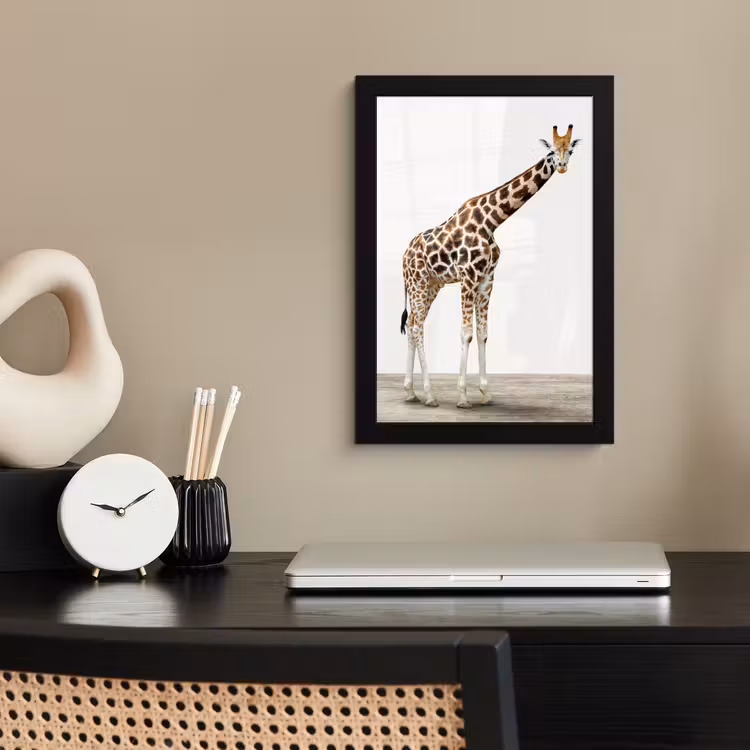 Poster met lijst - Giraffe - Dieren - Witte achtergrond - Kinderen - Jongen - Meisje — 2