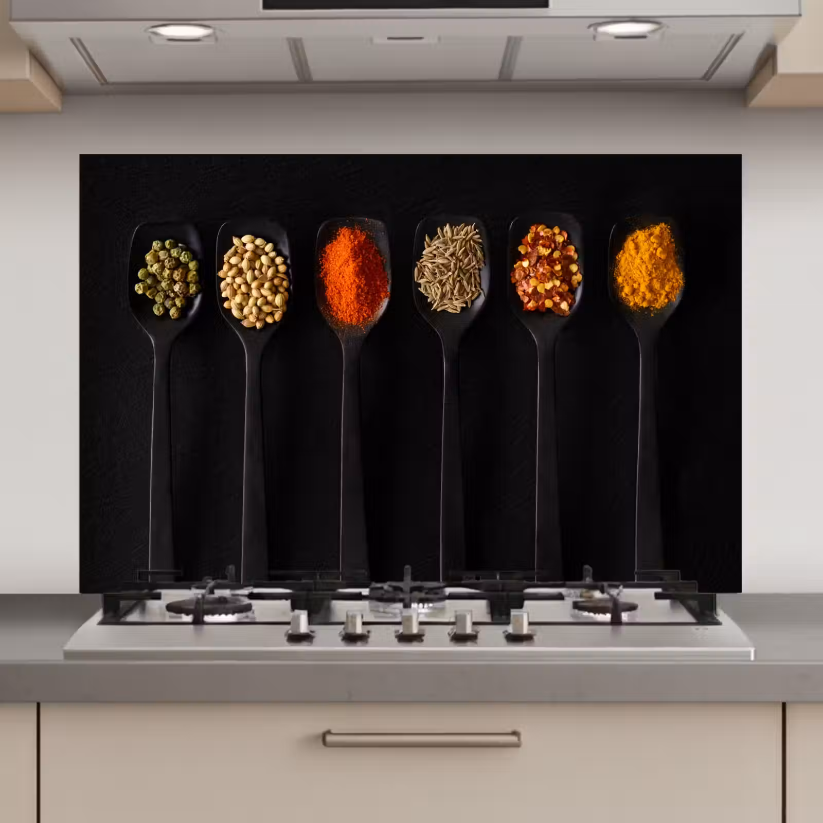 Spatscherm keuken - Lepels - Specerijen - Zwart - Kruiden - Rustiek — 1