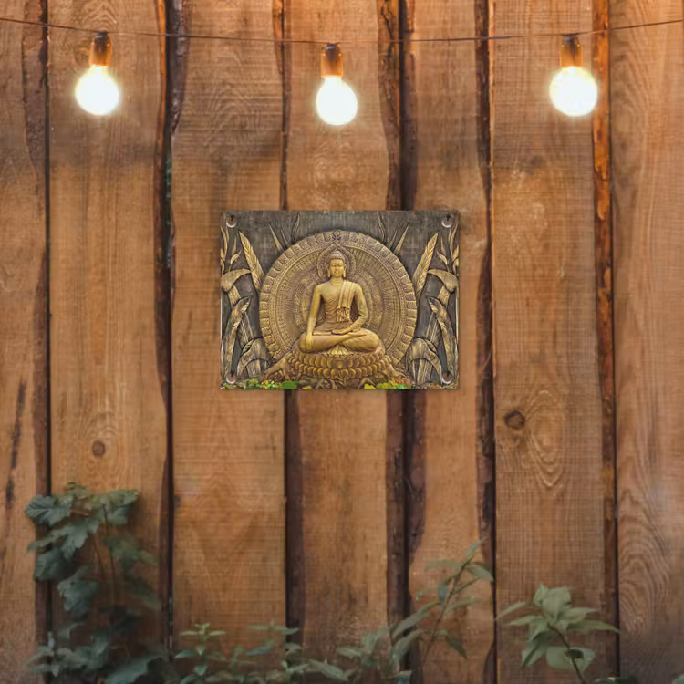 Tuinposter - Gouden Boeddha-reliëf — 2