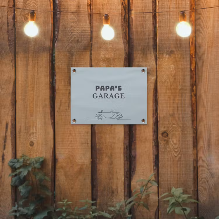 Tuinposter - Papa's Garage met auto — 2