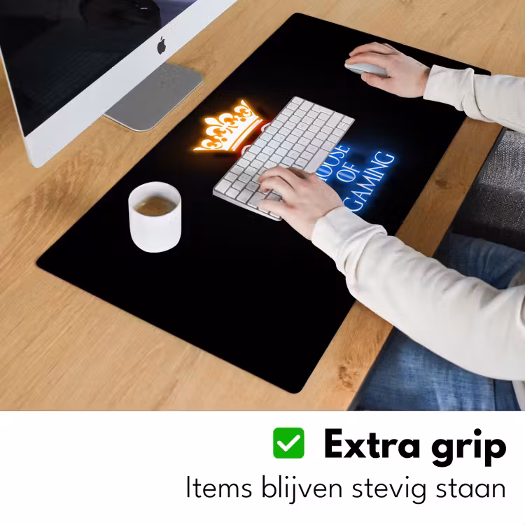 Bureau onderlegger - gaming-quotes-neon-house-of-gaming-kroon-tekst — 5