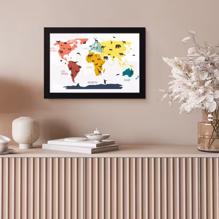 Poster met lijst - Wereldkaart - Kinderen - Dieren - Roze - Oranje - Jongens - Meiden — 5