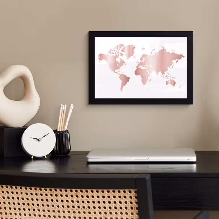 Poster met lijst - Wereldkaart - Roze - Kinderen - Jongens - Meisjes — 2