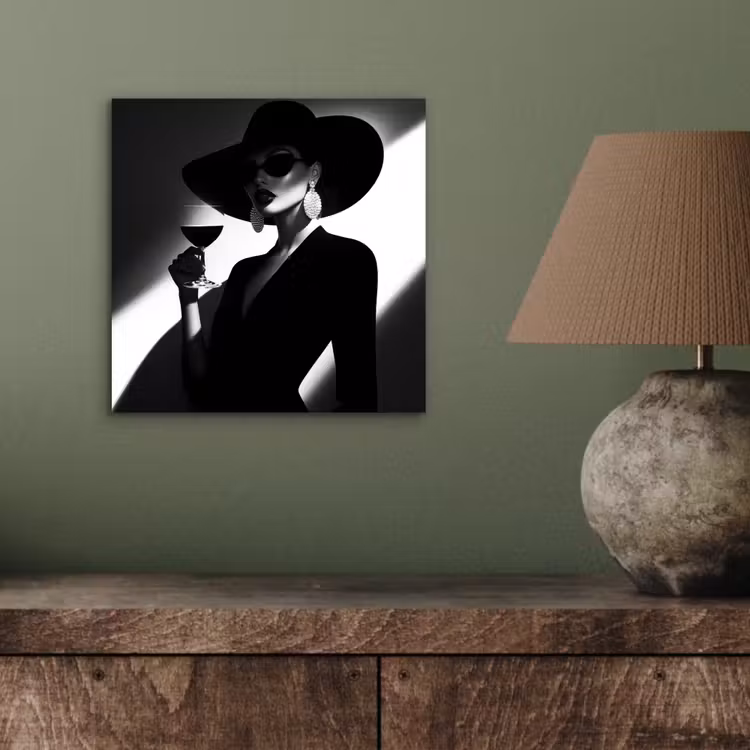 Aluminium schilderij - Vrouw met Hoed Wijnglas Zwart Wit — 3
