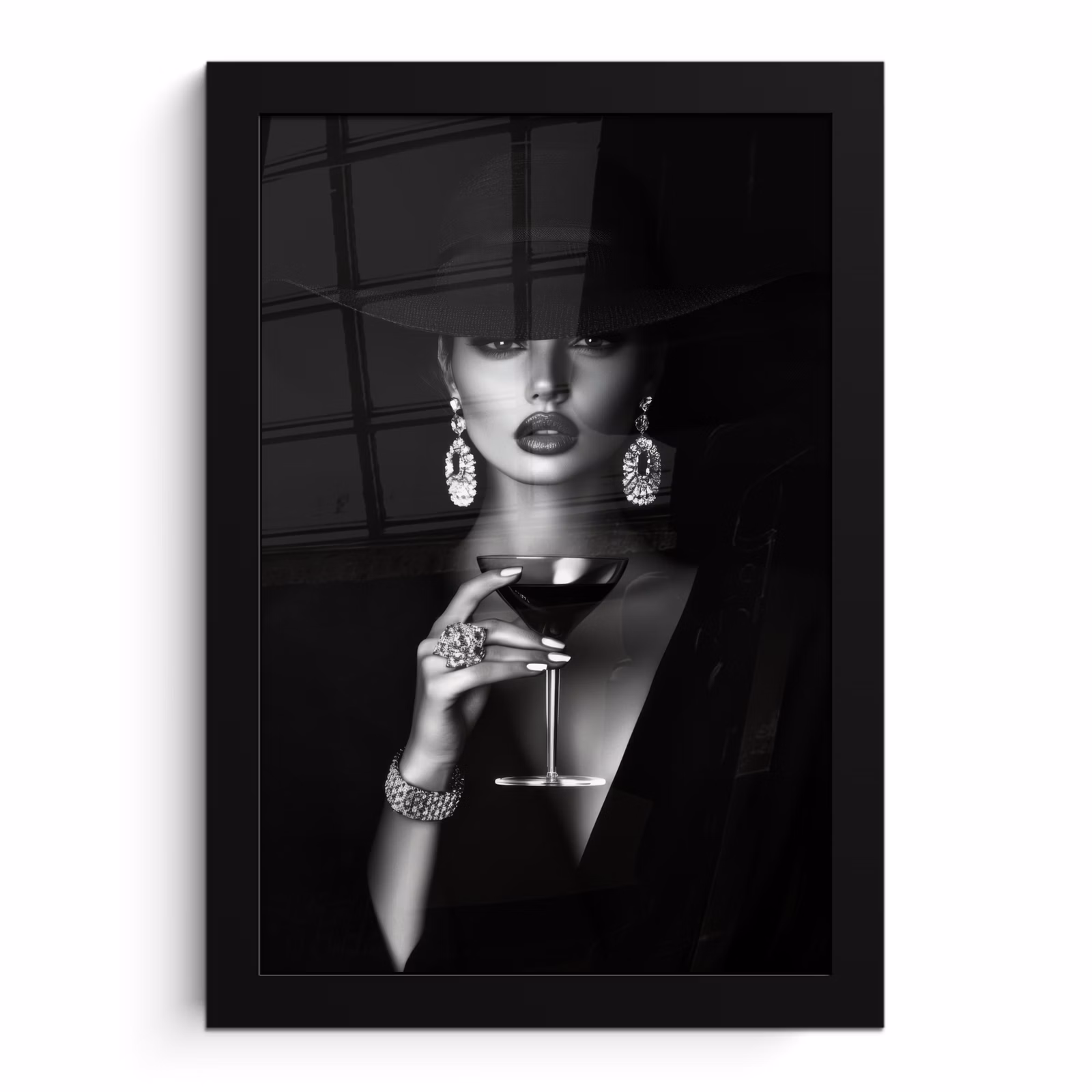 Poster met lijst - Vrouw met Cocktailglas Zwart Wit — 1