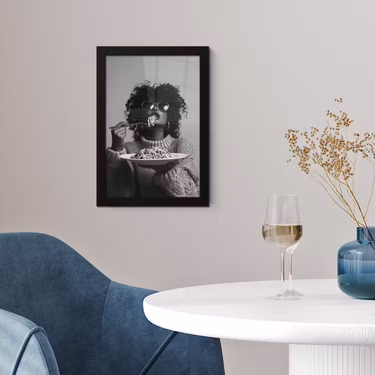 Poster met lijst - Vrouw - Pasta - Zwart - Wit — 4