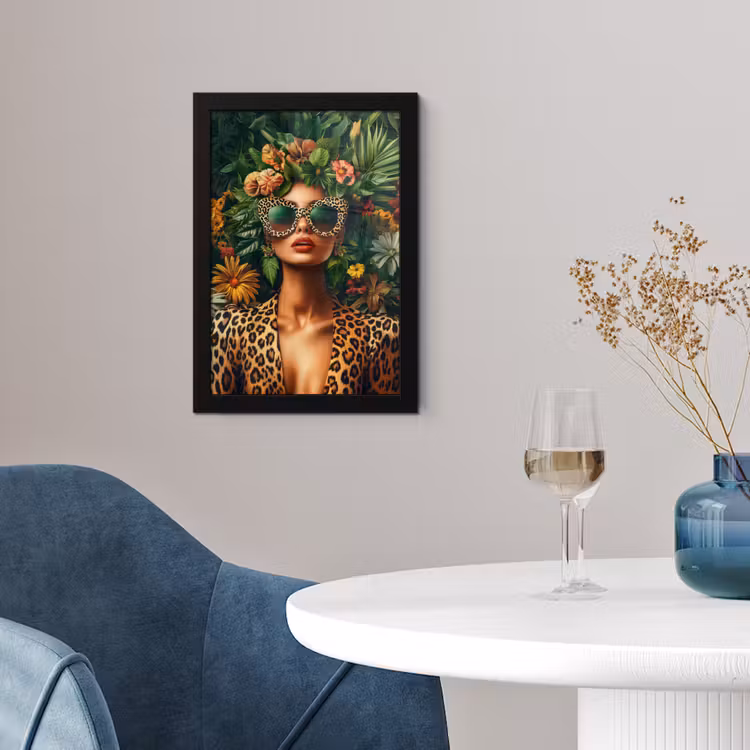 Poster met lijst - Vrouw met Panter Zonnebril Tropische Bloemen — 4