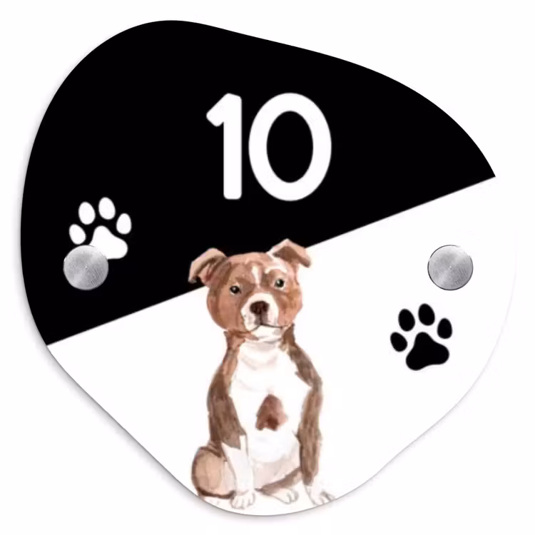 Naambordje voordeur - Organisch - Zwart wit - Huisdier - Staffordshire bullterriër — 1