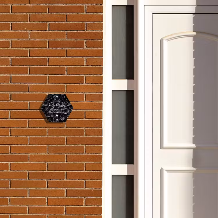 Naambordje voordeur - Hexagon - Zwarte rozen - Sierlijk — 2