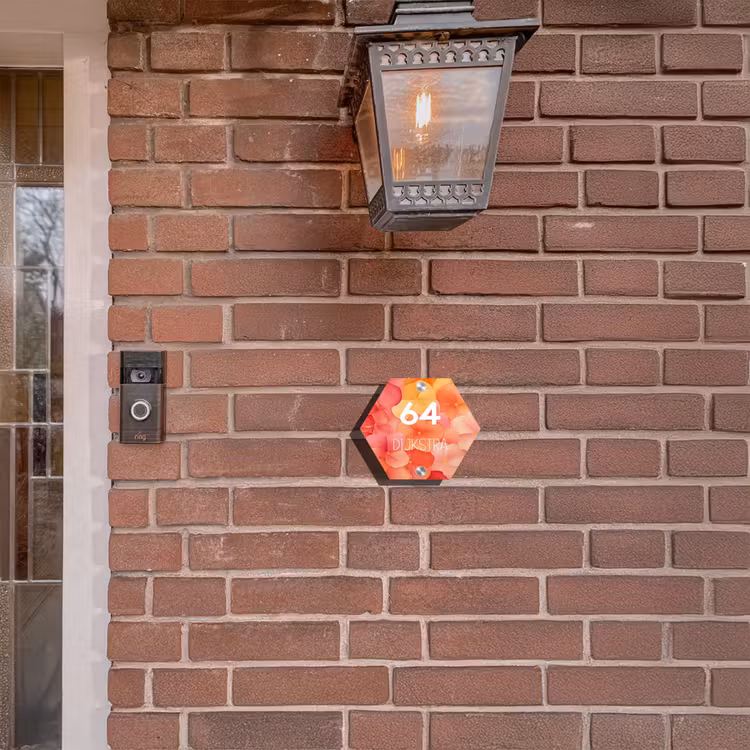 Naambordje voordeur - Hexagon - Oranje bloemenmix - Modern — 3