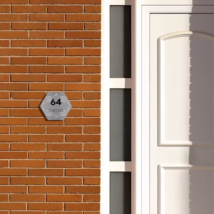 Naambordje voordeur - Hexagon - Grijze tegels - Modern — 2
