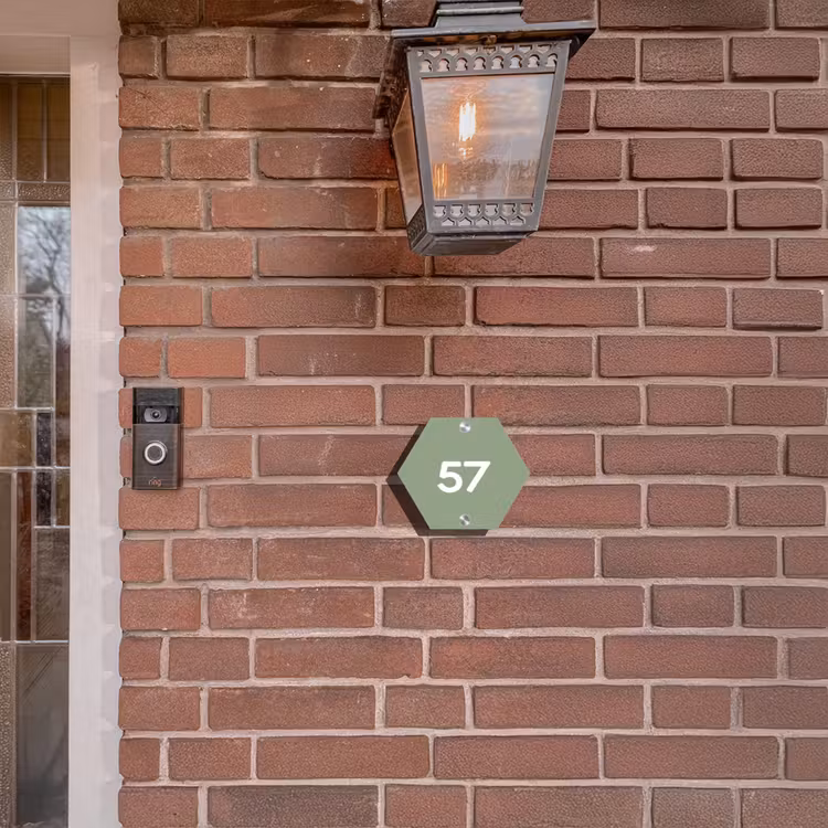 Naambordje voordeur - Hexagon - Effen olijfgroen - Traditioneel — 3