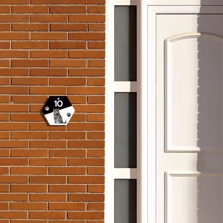 Naambordje voordeur - Hexagon - Zwart wit - Huisdier - Grijze kat — 2