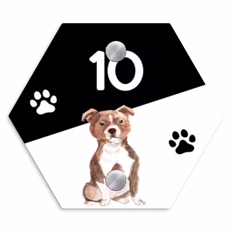Naambordje voordeur - Hexagon - Zwart wit - Huisdier - Staffordshire bullterriër — 1