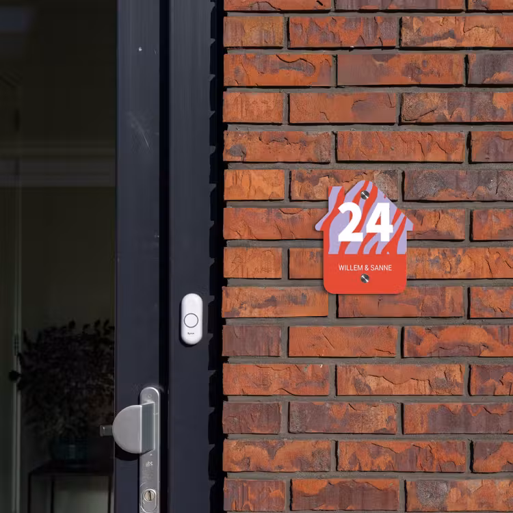 Naambordje voordeur - Huisjesvorm - Rood - Paars - Zebra - Klassiek — 3
