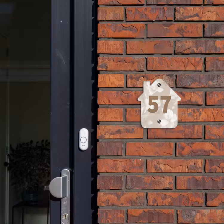 Naambordje voordeur - Huisjesvorm - Beige bloemen - Traditioneel — 3
