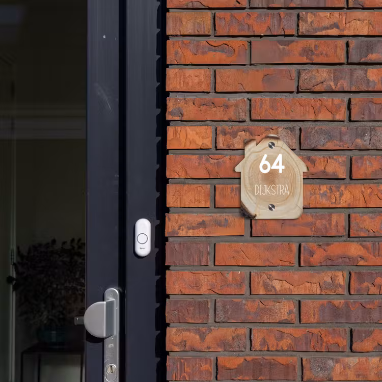 Naambordje voordeur - Huisjesvorm - Boomschijf - Modern — 3